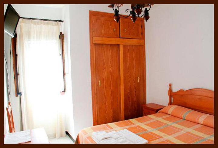 Hostal Torre de Guzmán Conil De La Frontera Esterno foto
